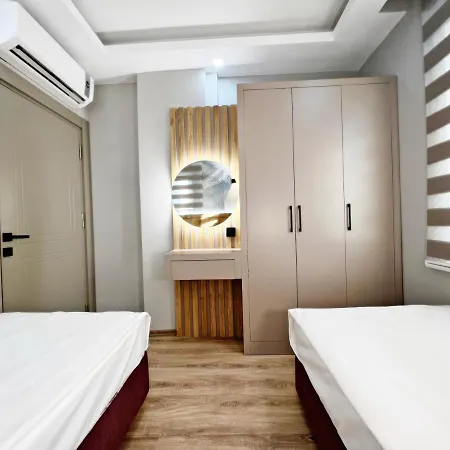 Aparthotel Sunrise Suit